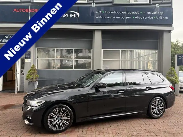 BMW 3-serie Touring 330e Business Edition Plus Bj 2022 292PK | M-pakket | Full led | Carplay | Trekh...