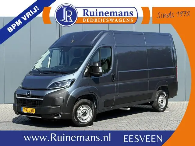 Opel Movano 2.2D 120 PK / L2H2 / ** NIEUW BPM VRIJ ** / TREKHAAK / CAMERA / 3-ZITS / ECC / LED / CRU...
