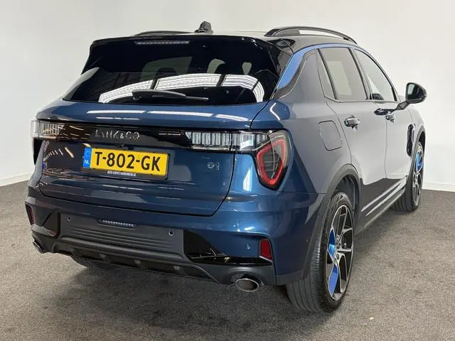 Lynk & Co 01 1.5 261pk AUT7 PHEV 70km Elec Pano/ Adapt./ 360 Camera/ Dig. Dashboard/ Stoelverw.