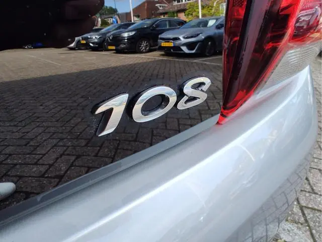 Peugeot 108