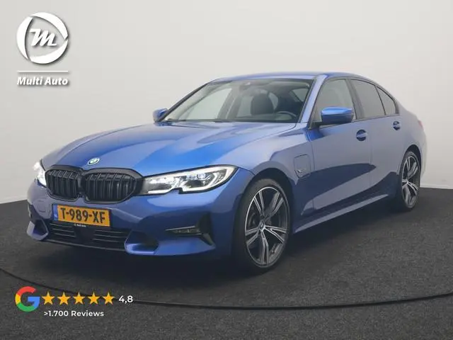 BMW 3-serie 320e PHEV 204pk Dealer O.H | Head Up | Adaptive Cruise | Camera | Adaptief Onderstel | L...