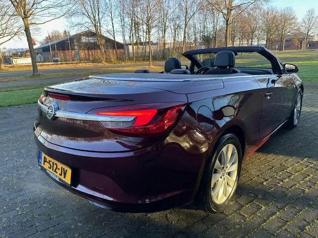 Opel Cascada
