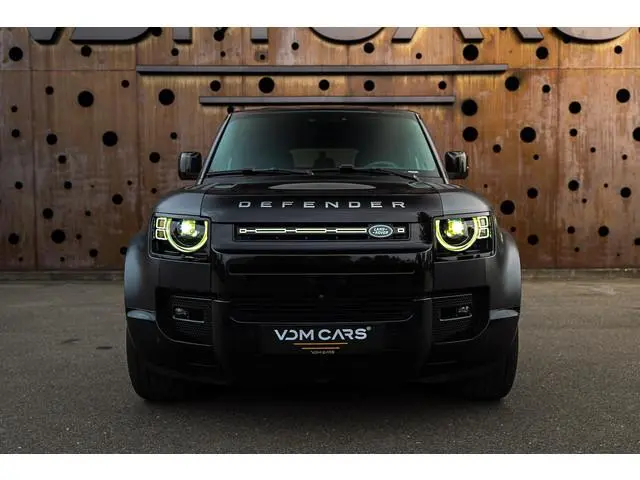 Land Rover Defender 110 5.0 P525 110 V8 Carpathian Edition | Milltek | Matte PPF | PowerPack | Auto-...