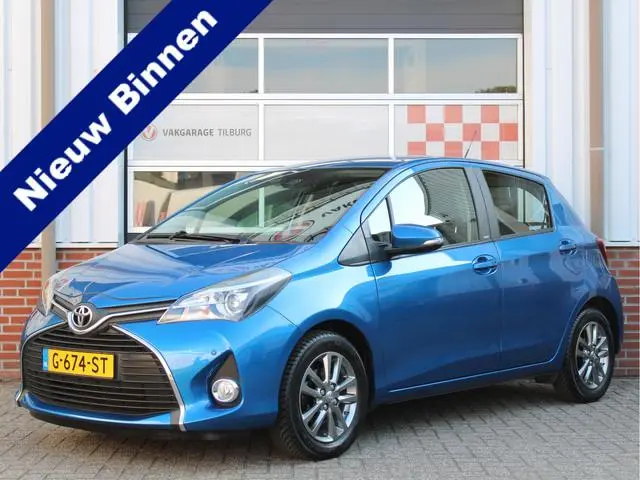 Toyota Yaris 1.0 VVT-i Aspiration Edition S /15'LM/AIRCO/Camera/CV/PDC/Lane assist/Stoelverwarming/B...