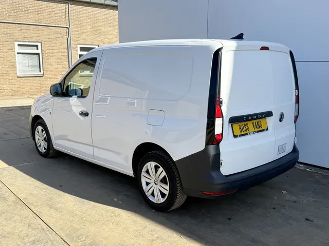 Volkswagen Caddy Cargo 2.0 TDI 122PK Automaat L1 Cruise Control Climate Control Carplay Parkeersenso...