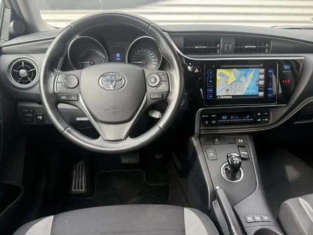 Toyota Auris 1.8 Hybrid Lease Pro 2e Eigenaar|Navi|Clima|Cruise|Camera|Trekhaak|Elek ramen|APK tot 0...