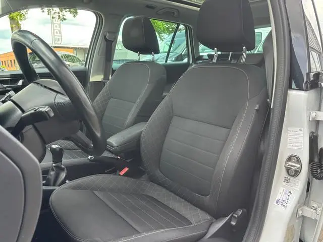 ŠKODA Fabia Combi 1.0 TSI Style Business | Trekhaak | Pano | Stoelverwarming | Apple Carplay