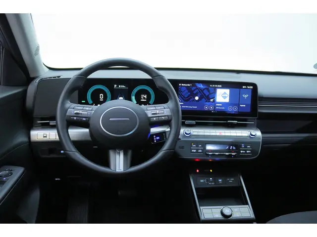 Hyundai Kona 1.6 GDI HEV Comfort | Private Lease 529,- p.m. |