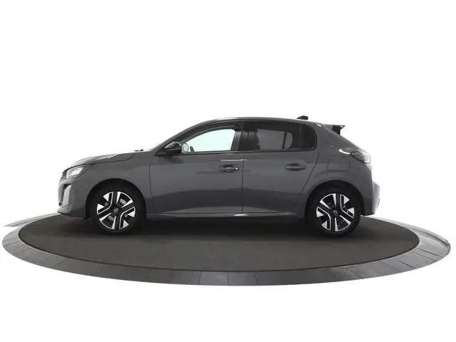 Peugeot 208 1.2 Hybrid 110 e-DCS6 Allure 360 Camera / Navig