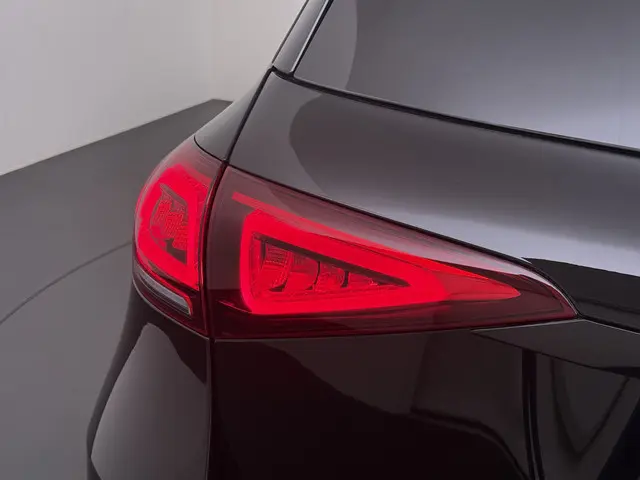 Mercedes-Benz GLE-klasse 450 4MATIC AMG line | Pano Trekhaak Burmester Distronic