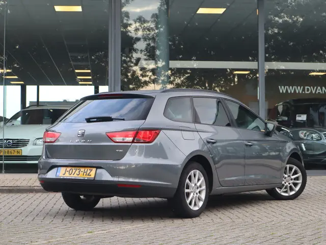 SEAT Leon ST 1.2 TSI Reference Airco / Cruise / Elekramen