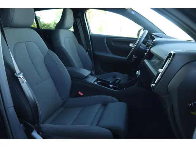Volvo C40