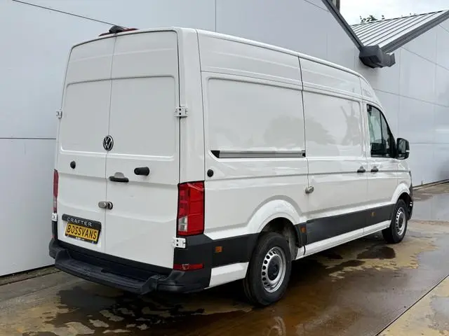 Volkswagen Crafter 2.0 TDI 140PK Nieuw Model! L3H3 Camera Climate control Carplay Parkeersensoren v+...