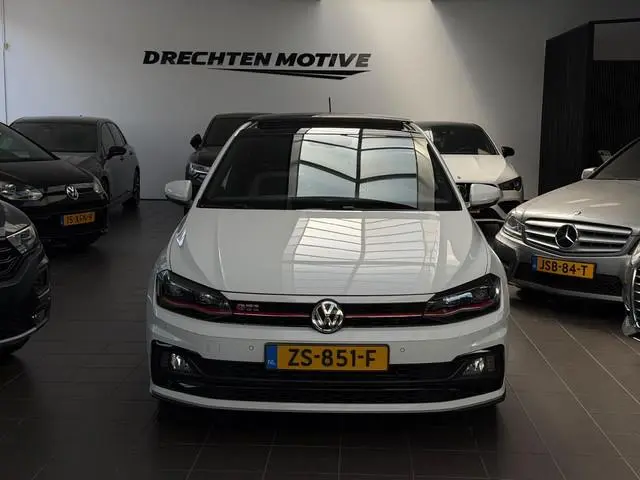 Volkswagen Polo 2.0 TSI GTI / Panoramadak / Beats / CarPlay /