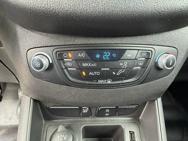 Ford Transit Courier
