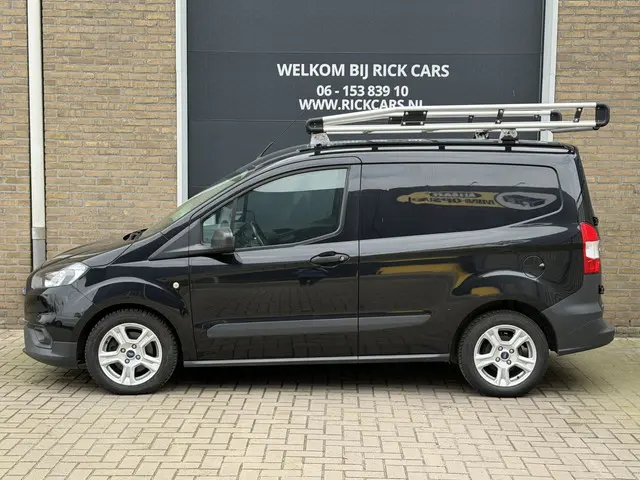 Ford Transit Courier