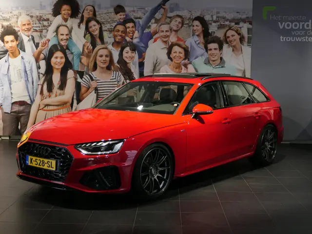 Audi A4 Avant 35 TFSI S edition  - Occasion Lease vanaf €664 p/m - Panoramadak - BANG & OLUFSEN audi...