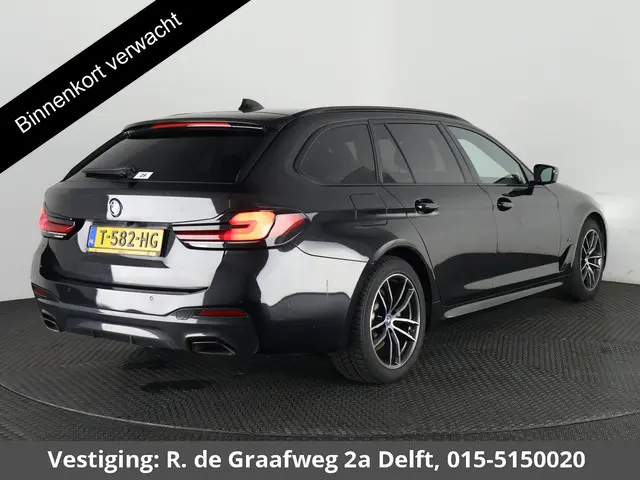 BMW 5-serie Touring 530e Business Edition Plus | Stoelverwarming | Harman Kardon Sound System | Pano...