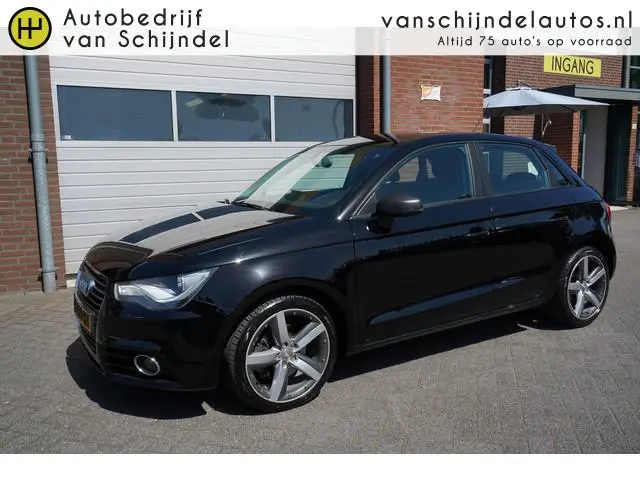Audi A1 Sportback 1.4 TFSI 123PK ATTRACTION PRO LINE 5 DEURS XENON/LED ECC AIRCO NAVI STOELVERWARMIN...