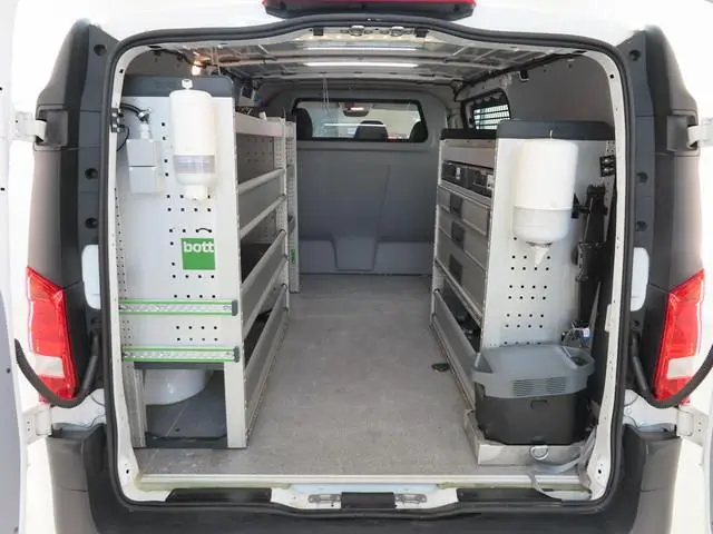 Mercedes-Benz eVito Lang 66 kWh Bott Vario Inrichting