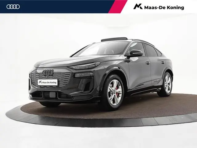 Audi Q6 Sportback e-tron S edition performance 306pk 100 kWh · SOH 97,8% · Panoramadak · Wegklapbare...