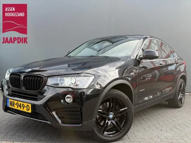 BMW X4 xDrive20i Business Executive WEGKL. TREKHAAK | HEADUP | LEDER | BI-XENON | STOELVERW. | CAMER...