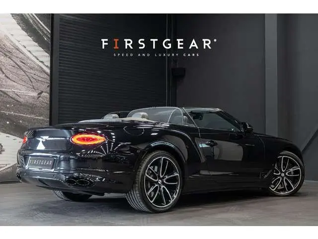 Bentley Continental GTC 4.0 V8 *Bang & Olufsen / Surround-View / Volledig leder / Massage + Ventilatie*