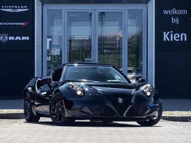 Alfa Romeo 4C 1750TBI TCT | Volledige onderhoud historie | 240 PK |  Xpel Lakbescherming | Target Bl...