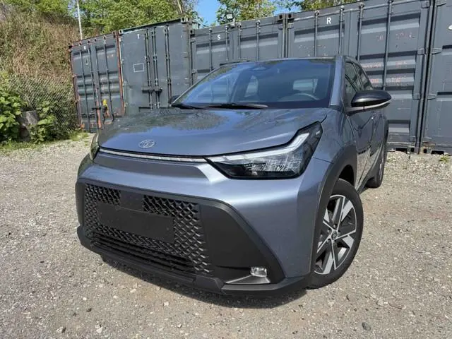 Toyota Aygo X Hybrid 115 play |Carplay|Stoelverwarming|Camera|