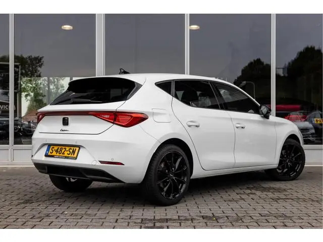 SEAT Leon 1.0 TSI Style | LED | Carplay