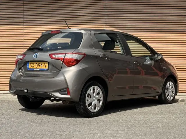 Toyota Yaris 1.5 Hybrid Design Camera / Clima / Navi / Trekhaak