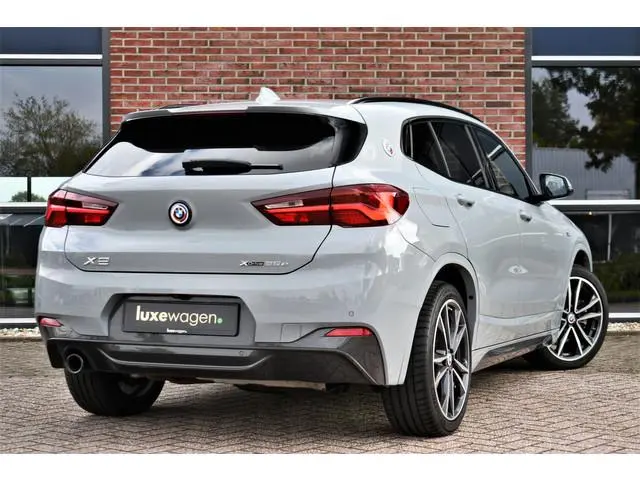 BMW X2 xDrive25e M-Sport Pano HUD ACC Camera 19inch Shadow-line