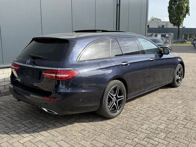 Mercedes-Benz E-klasse Estate 300 e AMG Line 18"/SOH 93%/Panoramadak/Burmester/Dodehoek/360 camera/K...