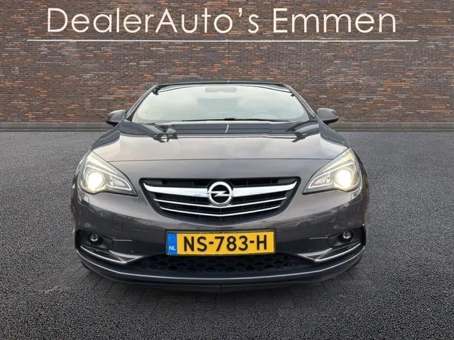 Opel Cascada