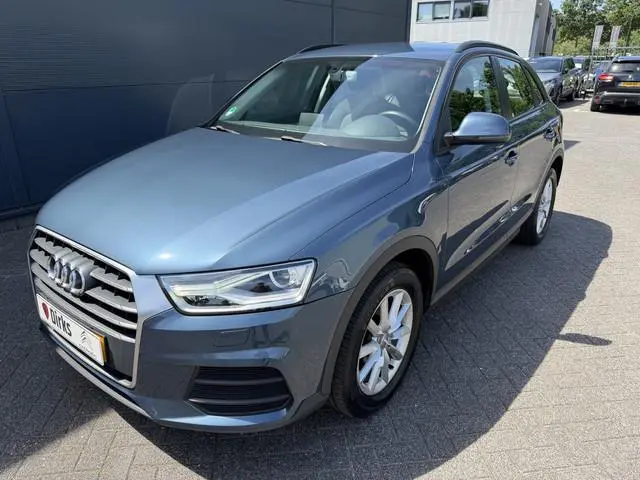 Audi Q3 1.4 TFSI CoD Pro Line (Stoelverwarming - Automatische Airco - Navigatie - Xenon - Parkeersen...