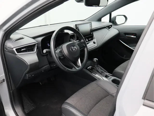 Toyota Corolla Touring Sports