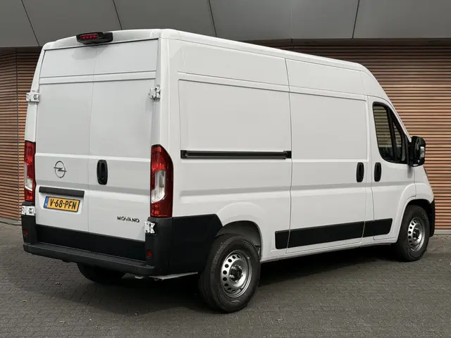 Opel Movano