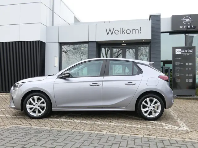 Opel Corsa 1.2 Edition | Navigatiesysteem | DAB | LMV 16''