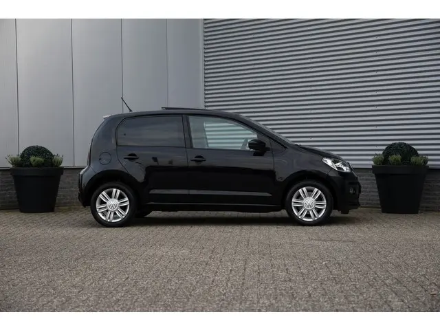 Volkswagen Up! 1.0 75PK High Up Automaat 5drs Pano|Stoelvw|Clima