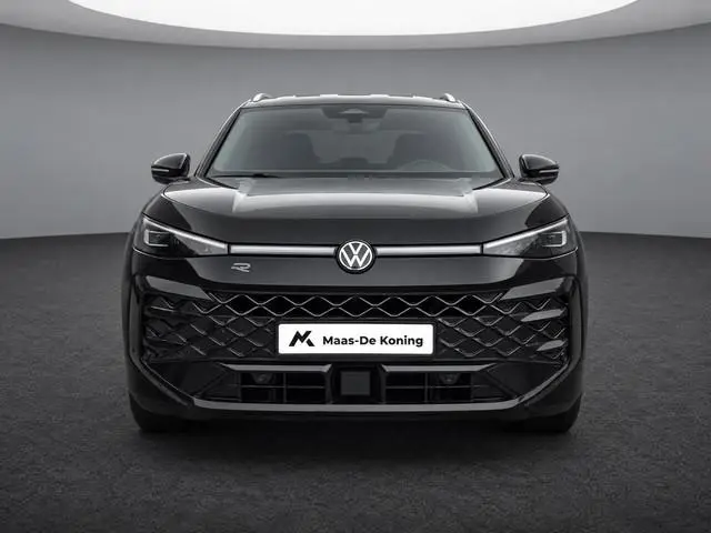 Volkswagen T-Roc 1.5 eTSI 150pk DSG R-Line First Edition · Camera · Apple/Android Car Play · Elek. A...