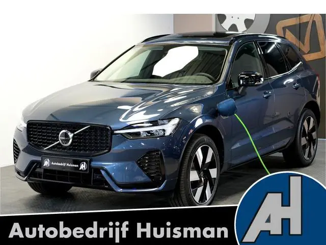 Volvo XC60 2.0 T6 AWD 293kW/399pk Aut8 Plug-in hybrid Plus Dark HARMAN/KARDON + PANORAMADAK + EL.TRE...