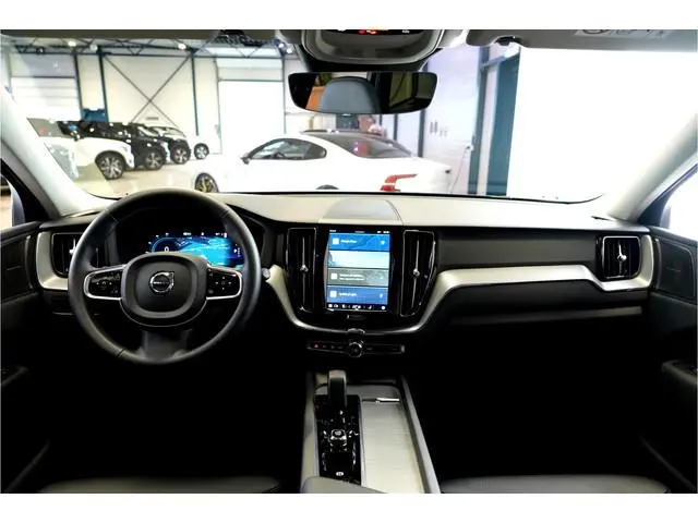 Volvo XC60 2.0 T6 AWD 293kW/399pk Aut8 Plug-in hybrid Plus Dark HARMAN/KARDON + PANORAMADAK + EL.TRE...