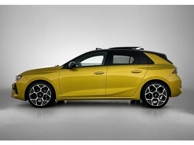 Opel Astra 1.2 Turbo Ultimate || Full Option || Panorama dak || 360 graden camera || Alcantara bekle...