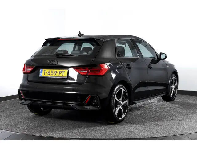 Audi A1 Sportback 25 TFSI 95 PK S edition - Automaat | S-Line | Sonos Audio | Dig.Cockpit | Cruise |...