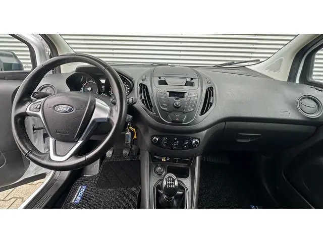 Ford Transit Courier 1.0 Trend Benzine