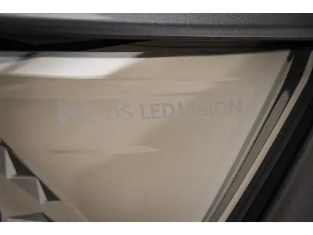 DS DS 7