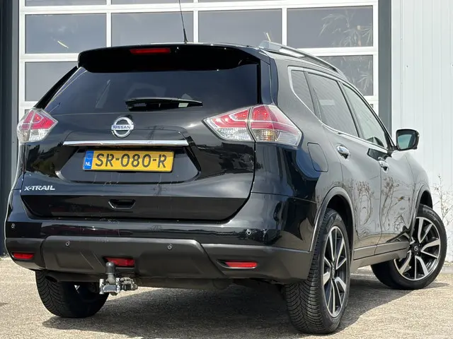 Nissan X-Trail 1.6 dCi Connect Edition 131pk | 7-Persoons | Panorama dak | Bluetooth | Cruise Contro...