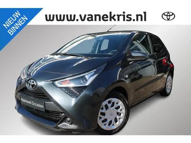 Toyota Aygo 1.0 VVT-i x-play limited Apple Car Play, Android Auto, Trekhaak/ Fietsendragerbeugel