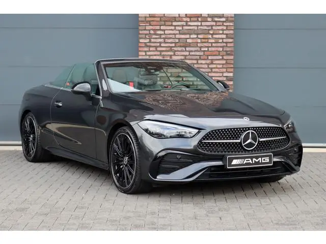 Mercedes-Benz CLE Cabriolet 200 AMG Line | Distronic | Airscarf | Memory | Burmester | Keyless Go |...
