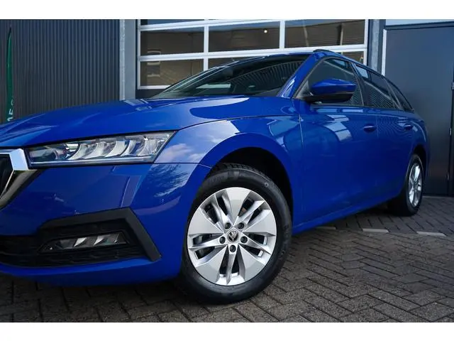 Skoda Octavia Combi 1.0 e-TSI Business Edition